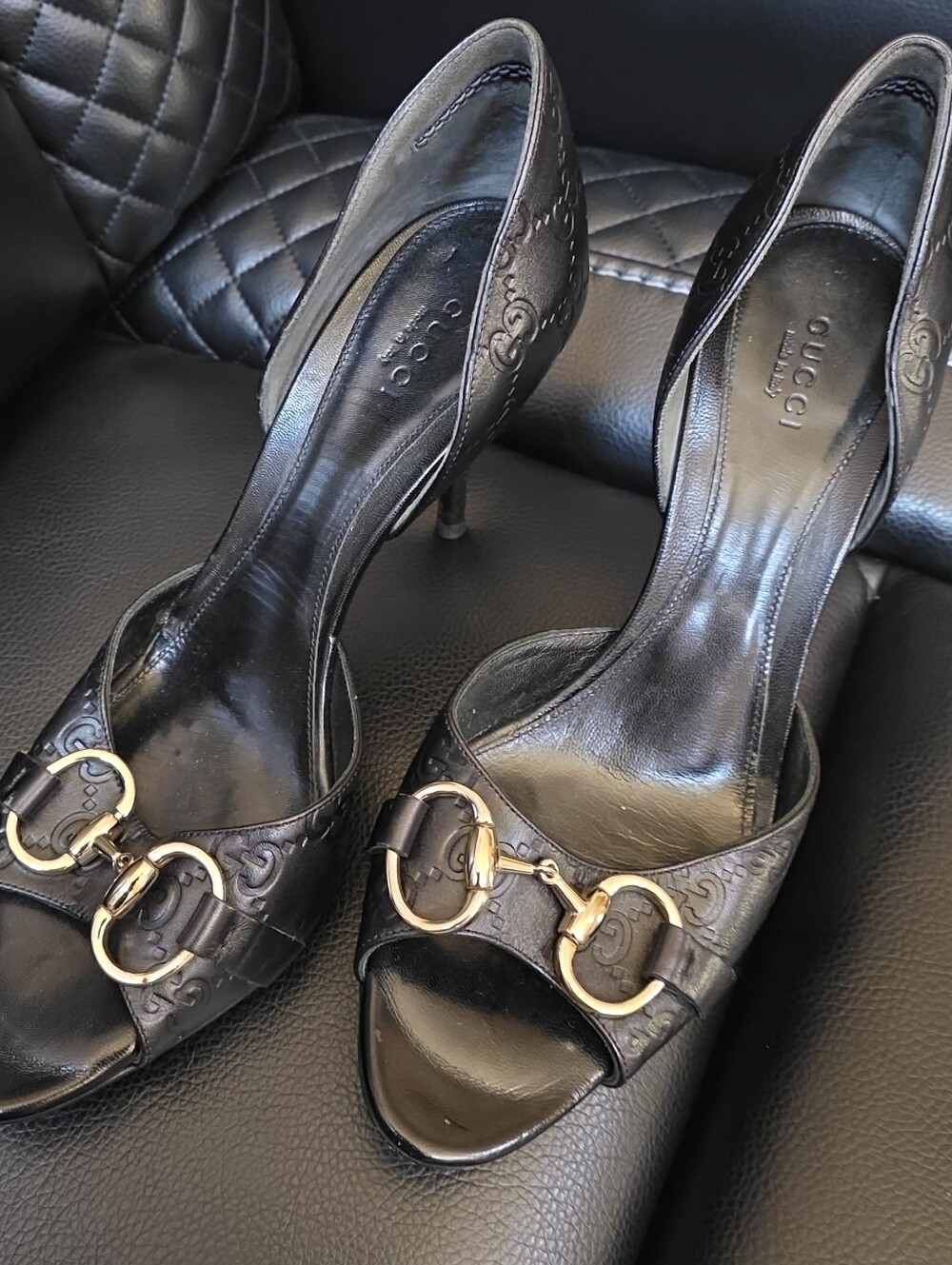 Gucci Black Leather Open-Toe Heels with Gold Horsebit - Picture 1 of 3